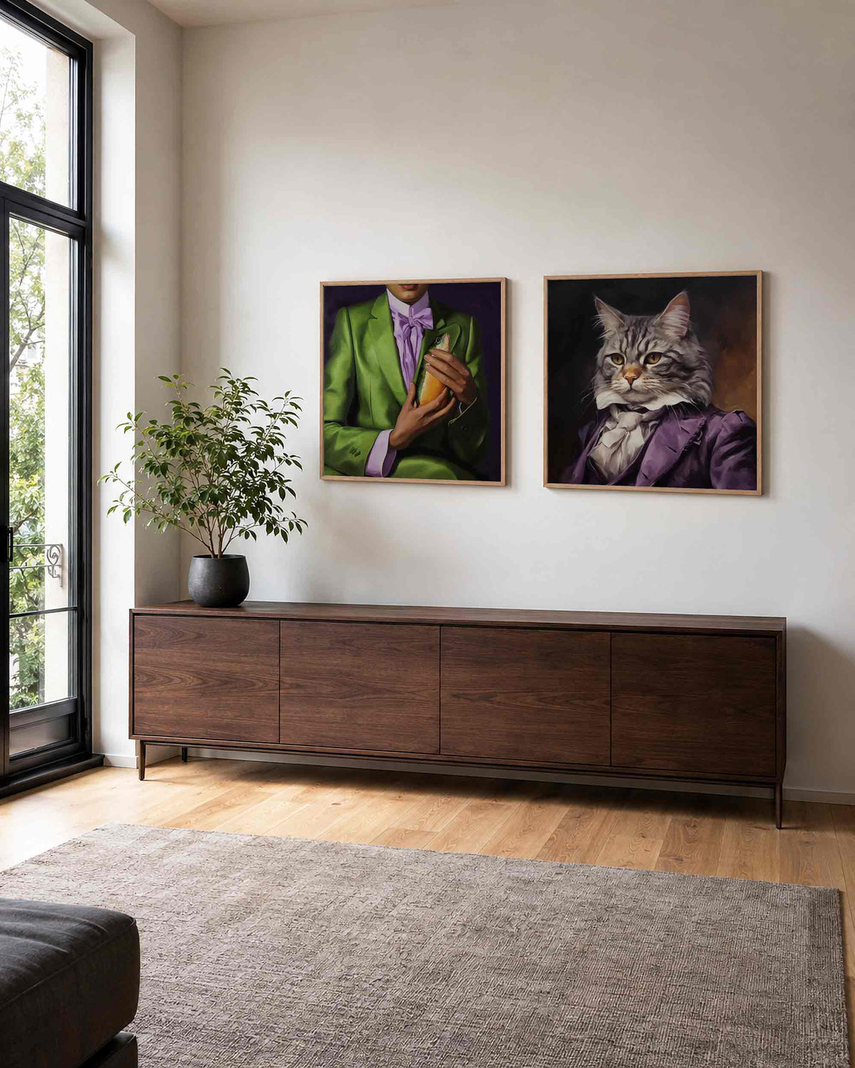 Interieurpresentatie van een tweedelige vierkante posterset met vis en kat