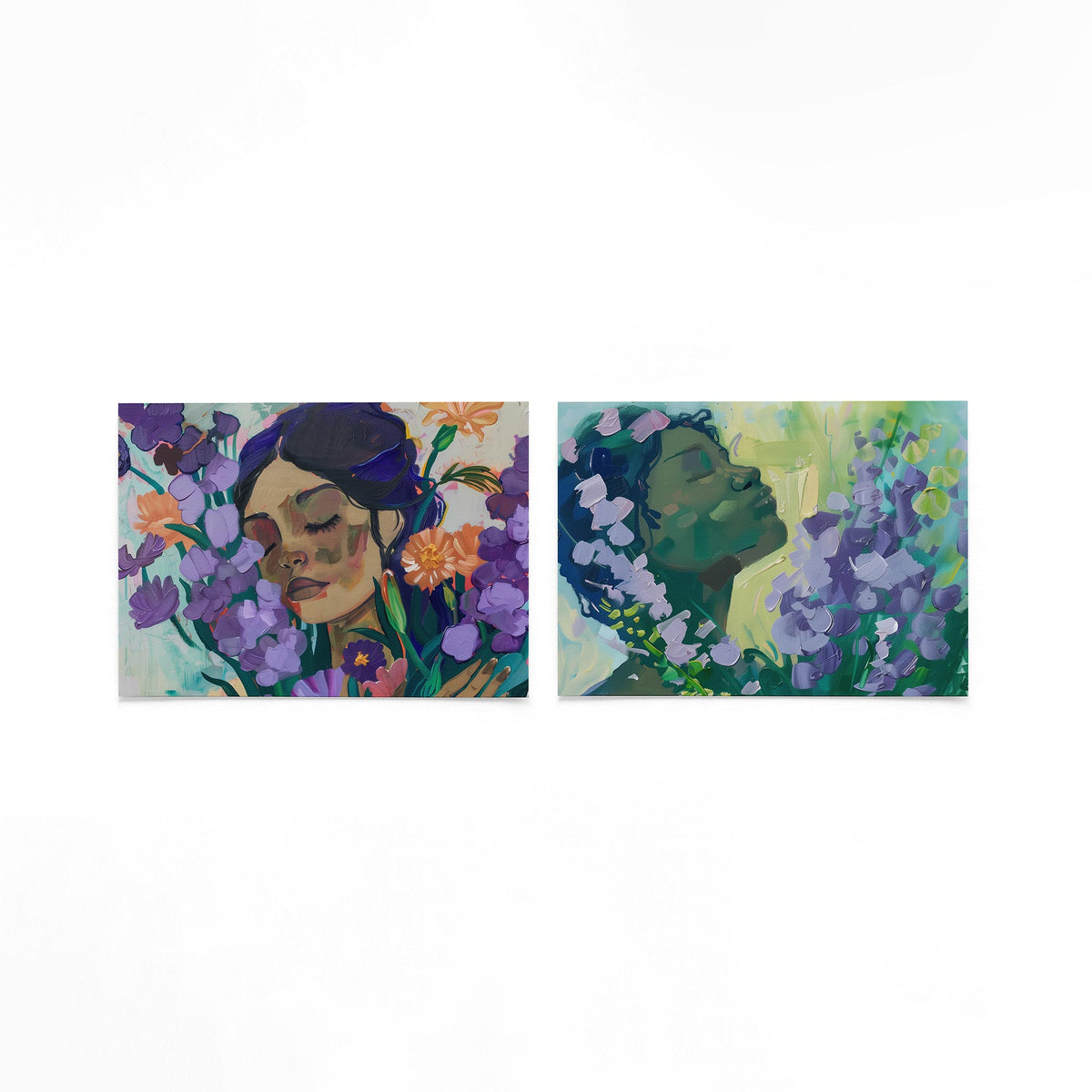 Twee liggende posters met een compositie van een gezicht op een gebroken witte achtergrond