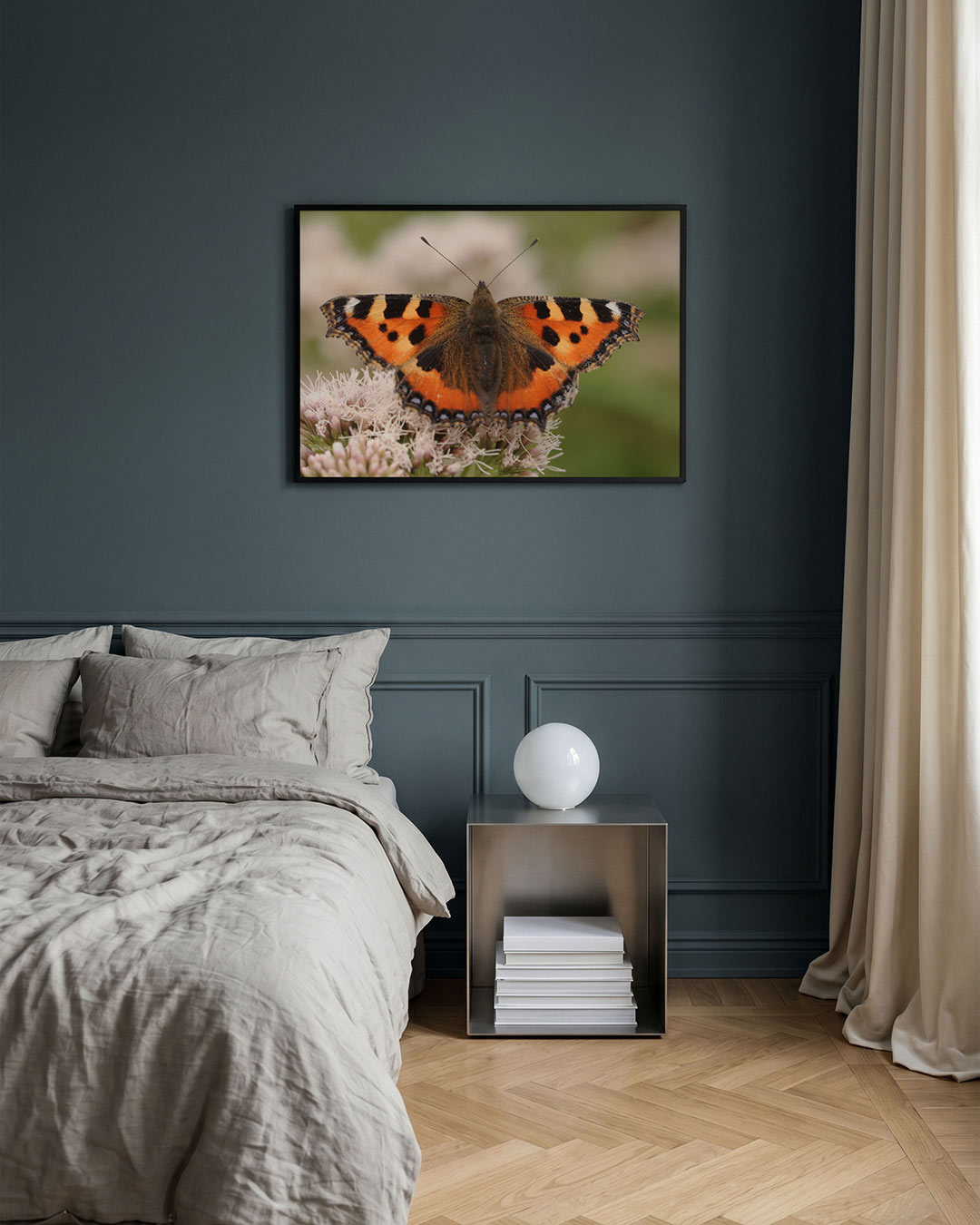 Vlinder op bloem Poster