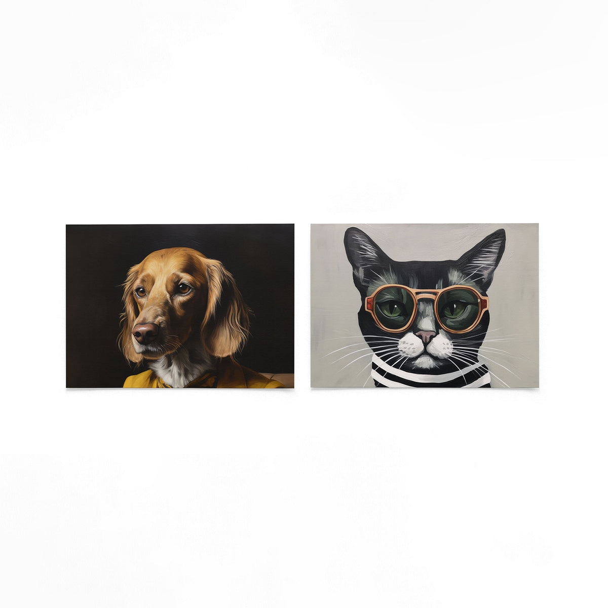 Twee liggende posters met een hond met een rijke, gouden vacht op een gebroken witte achtergrond