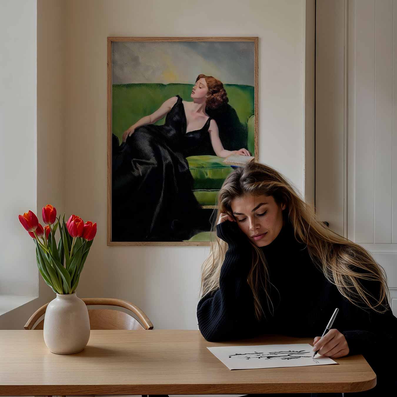 Vrouw op Groene Sofa Poster-WallArtistic