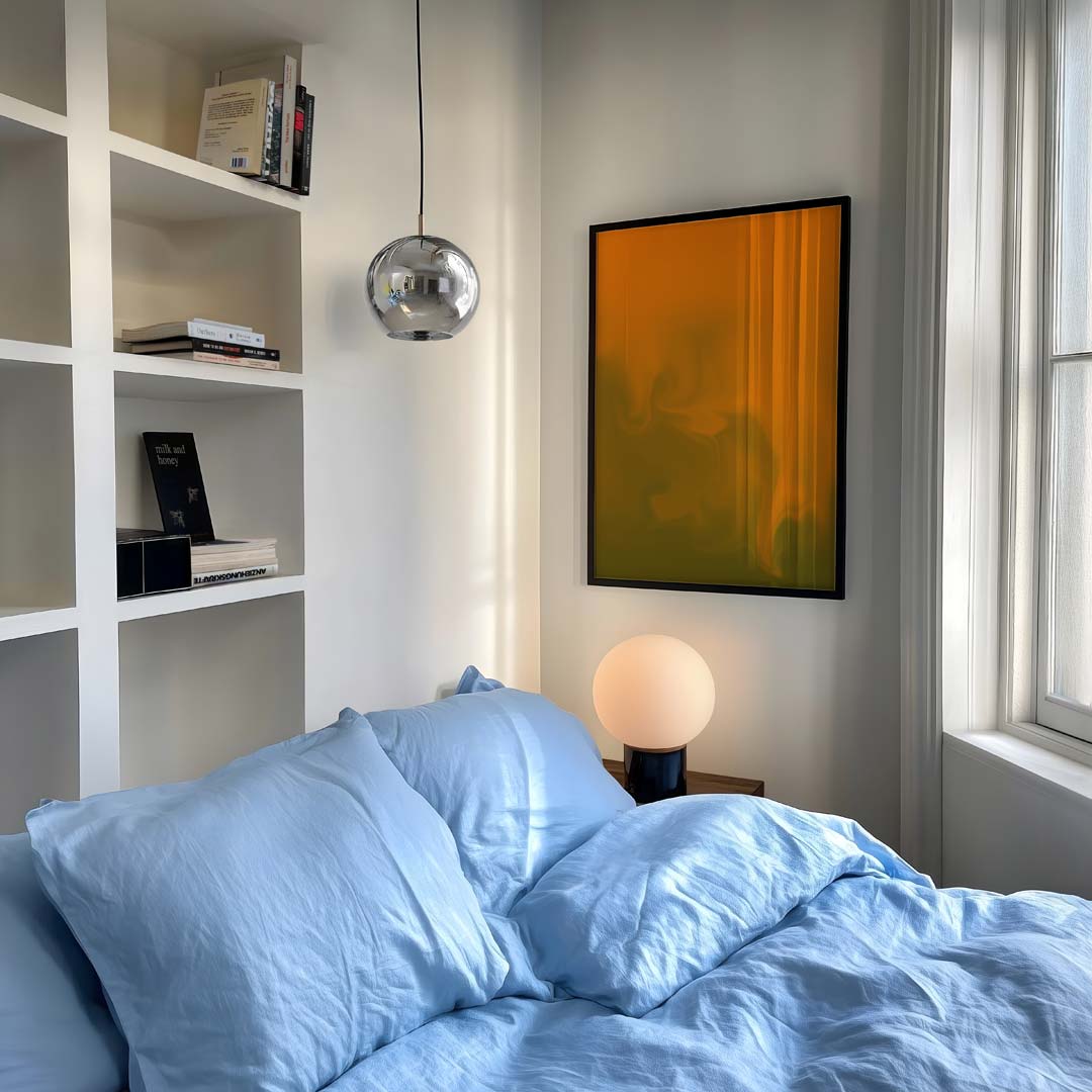 Warme Oranje Vloeiende Kunstposter-WallArtistic