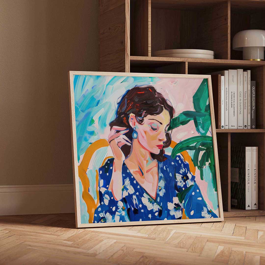 Vrouw met blauwe jurk Poster