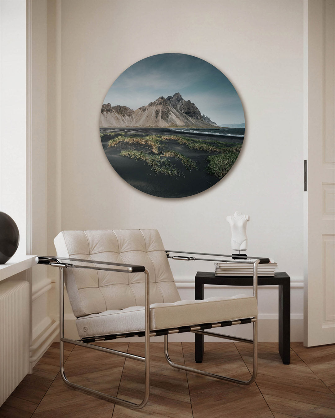 Berglandschap met gras Muurcirkel