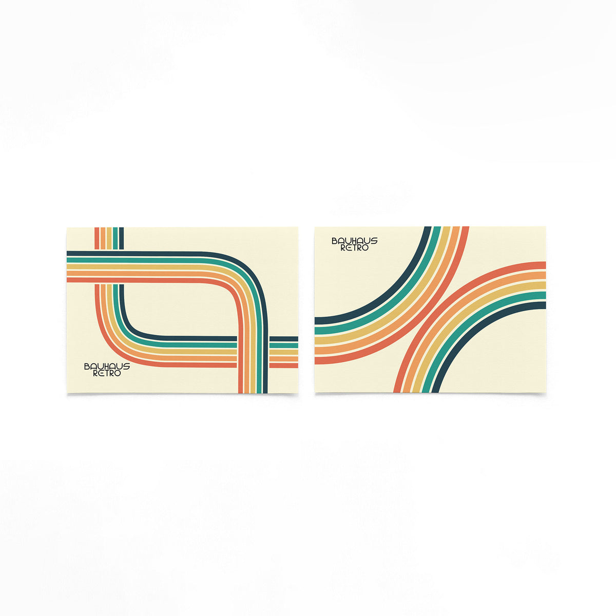 Twee landscape posters met gebogen retrobanen als vrijstaande productfoto