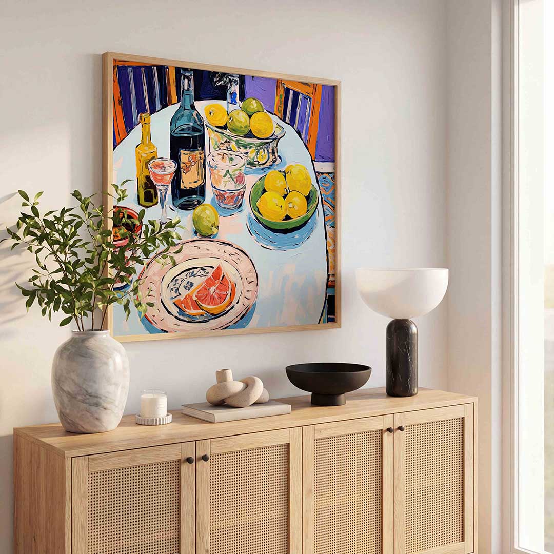 Fruit en flessen op tafel Poster