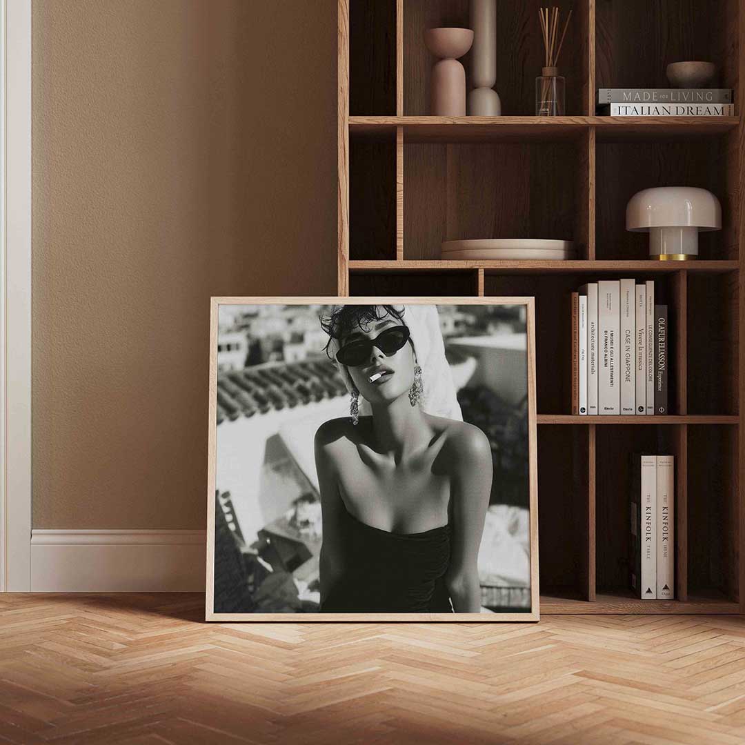 Vrouw met zonnebril Poster