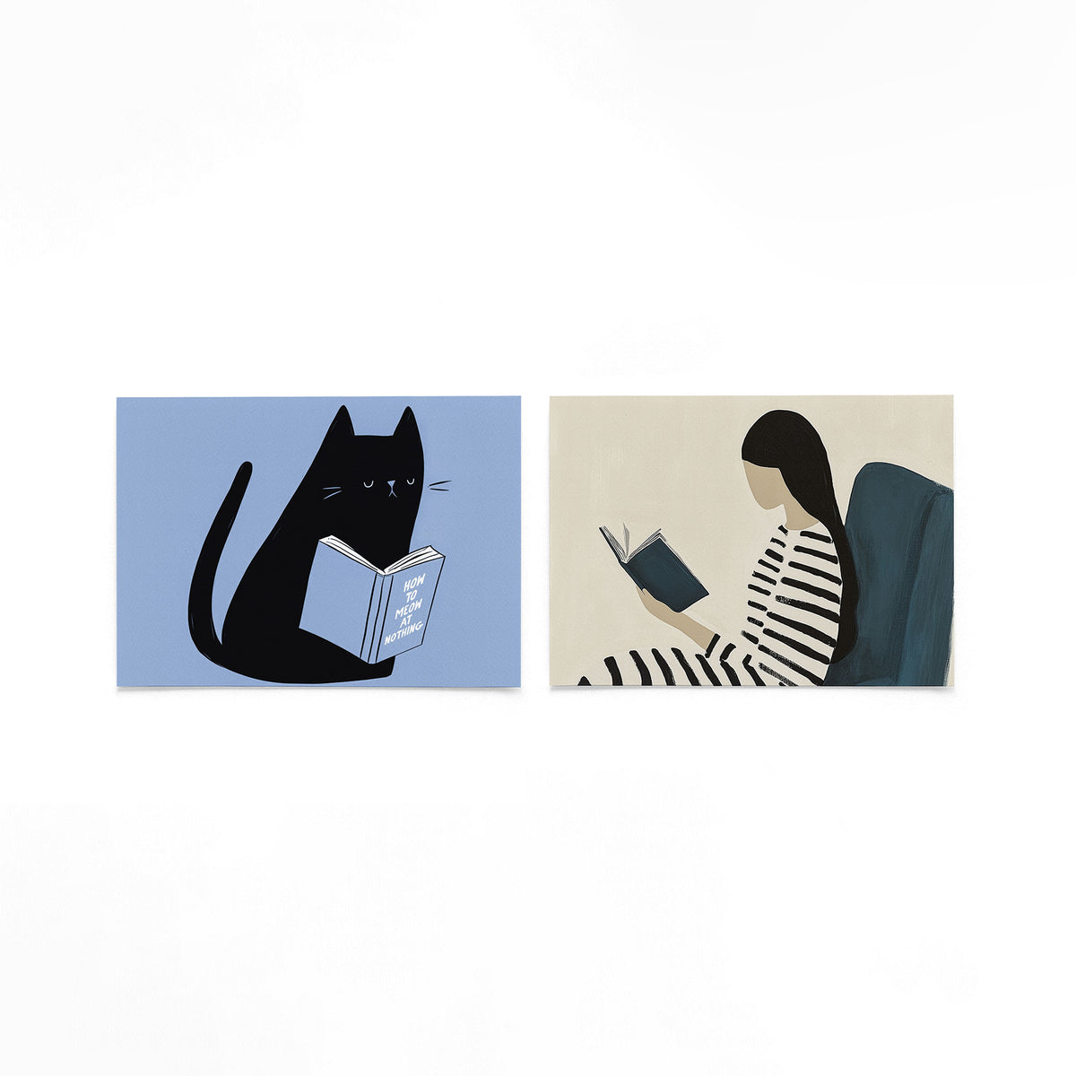 Twee liggende posters met een zwarte kat met een boek op een gebroken witte achtergrond