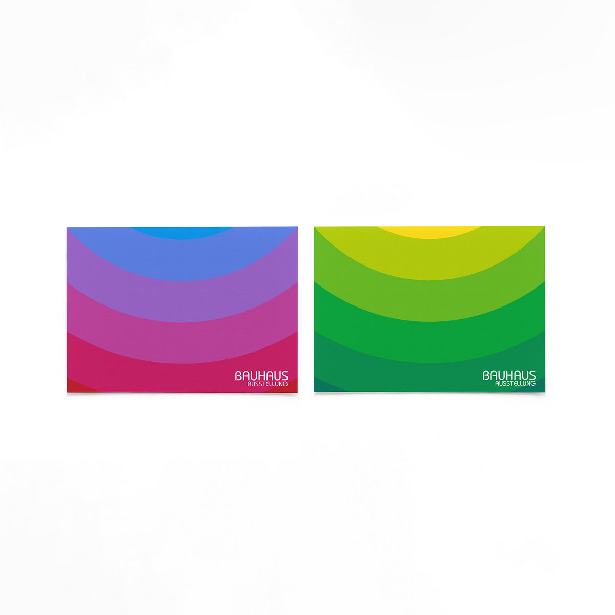 Twee landscape posters met kleurige halve cirkels als vrijstaande productfoto