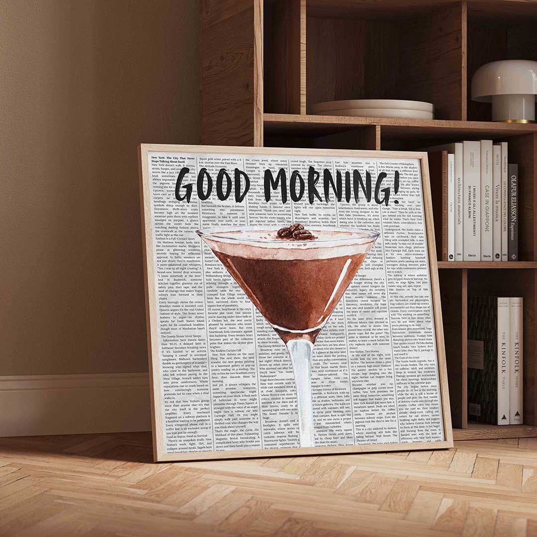 Cocktailglas op krantenachtergrond Poster