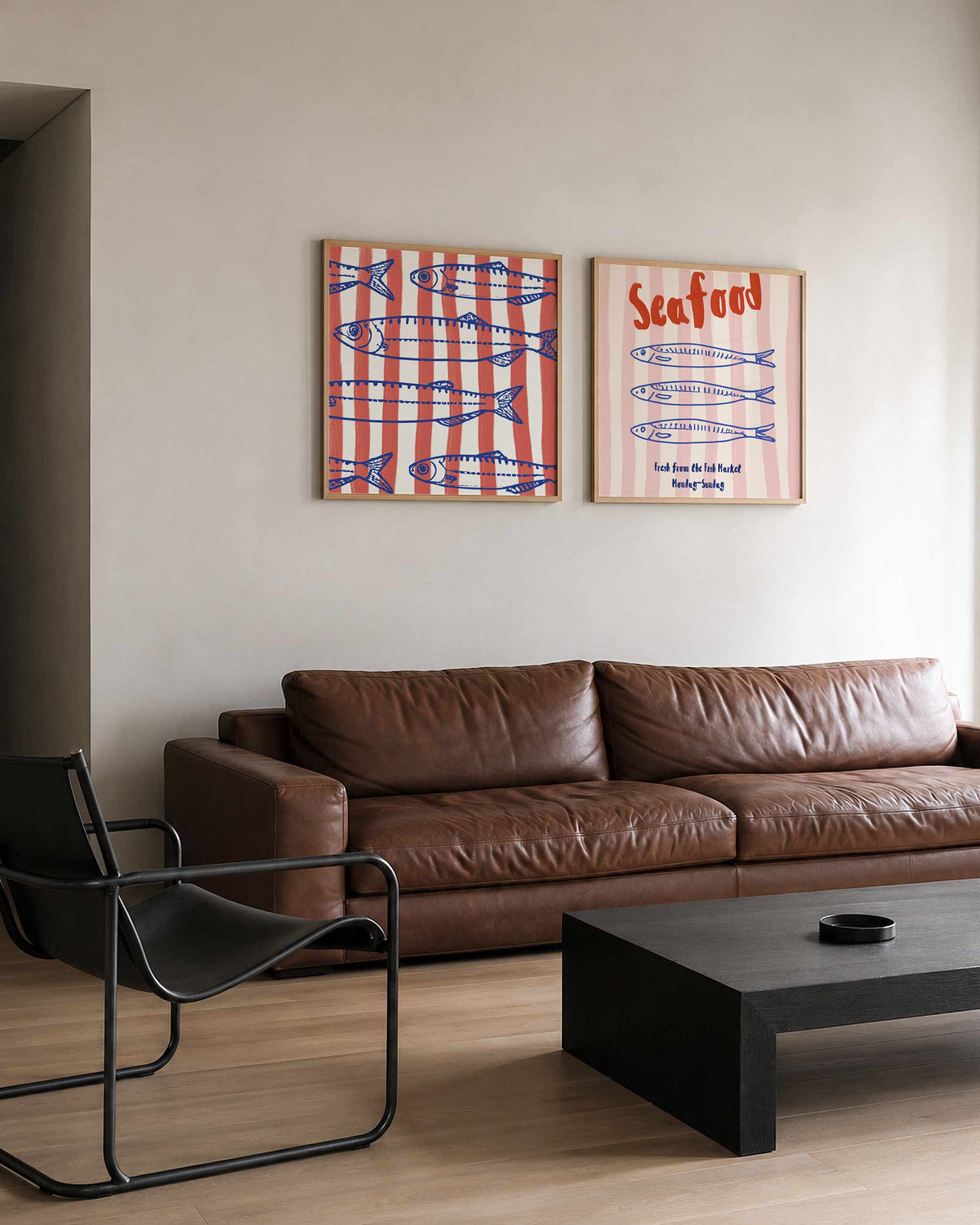 Interieurpresentatie van een tweedelige vierkante posterset met vissen en seafood