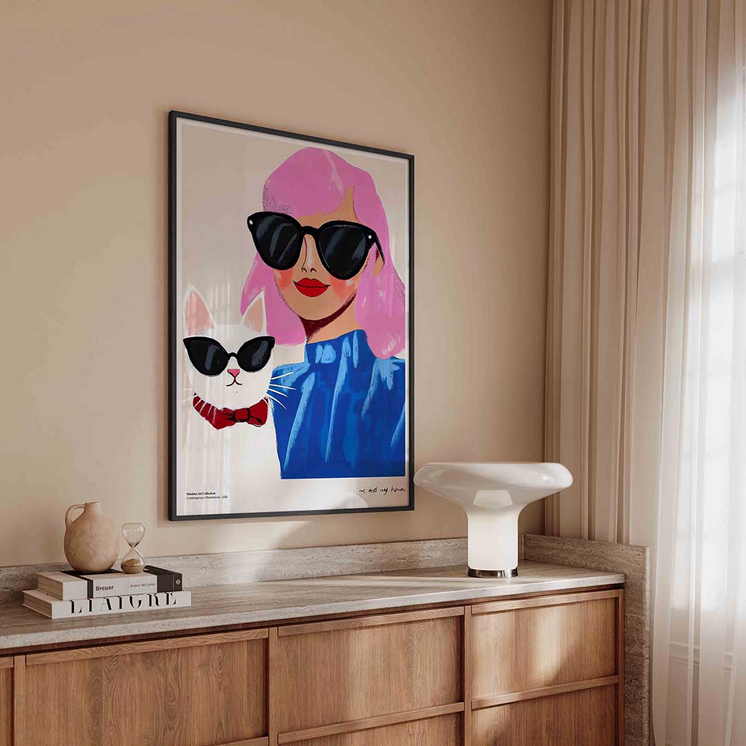 Vrouw en kat met zonnebrillen Poster