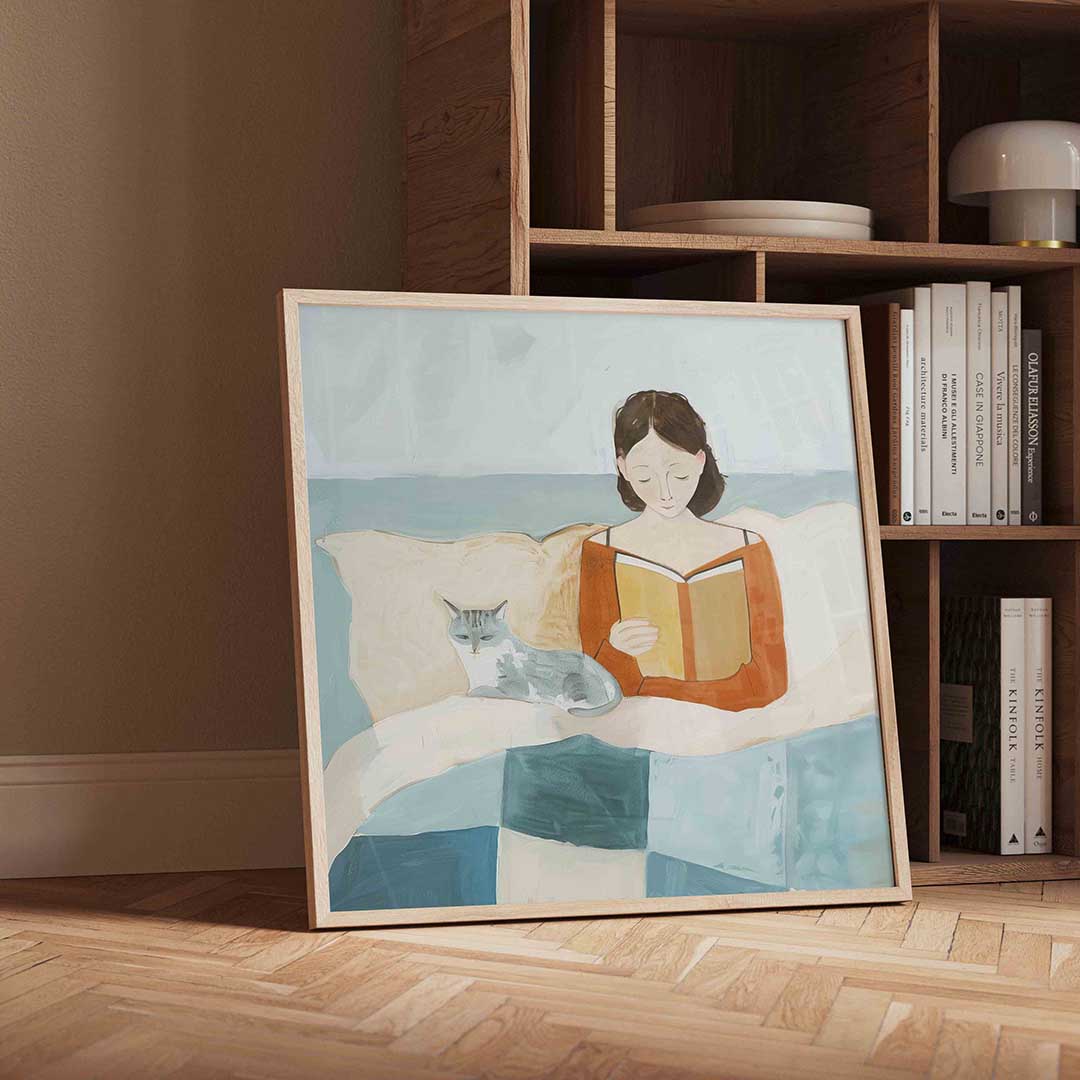 Lezende vrouw met kat Poster