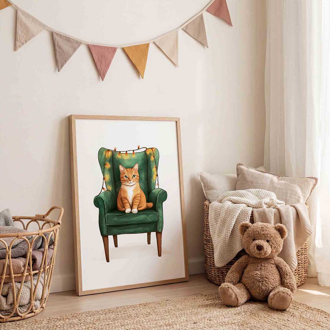 Kat op groene stoel Poster