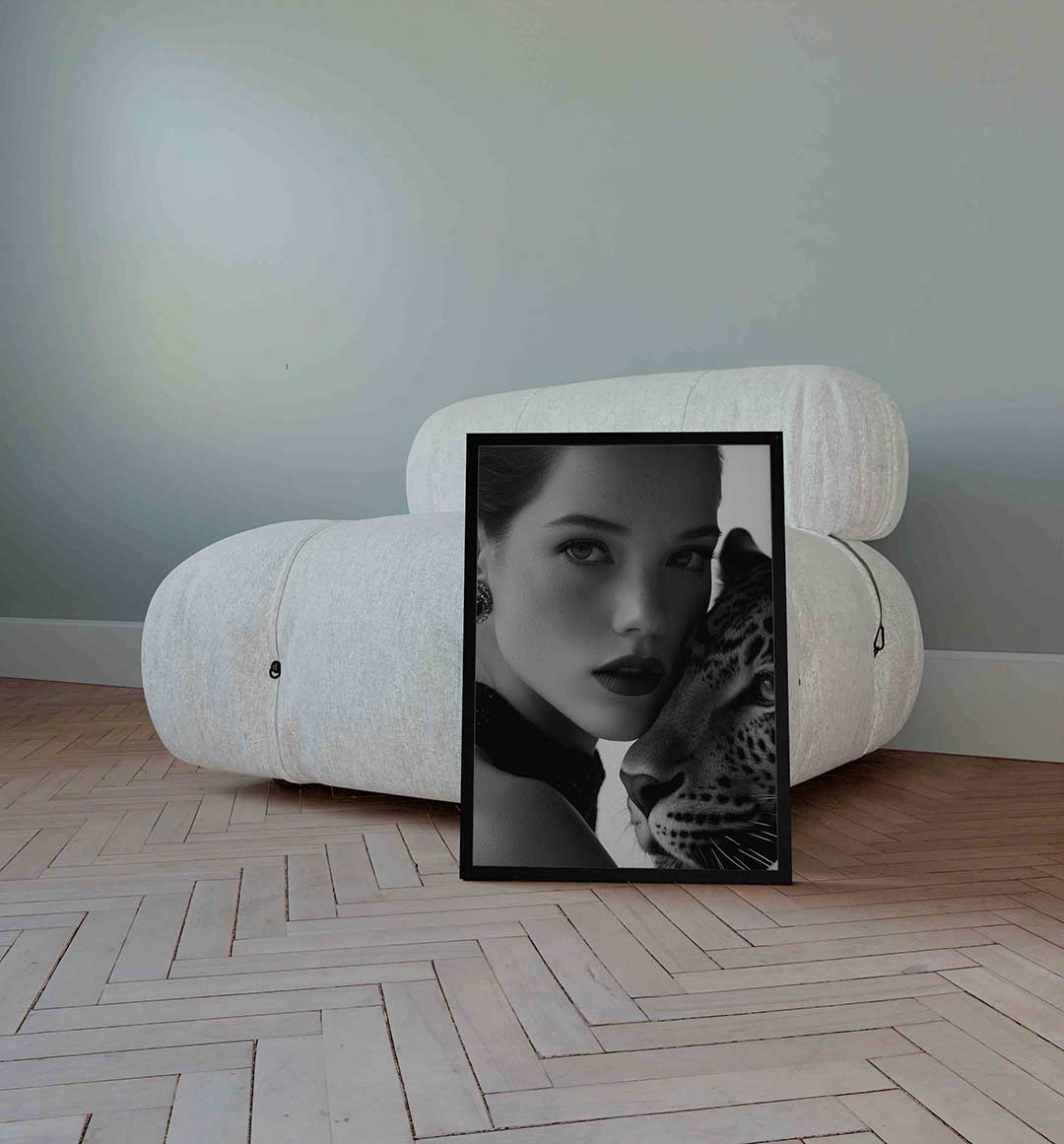 Portret vrouw en luipaard Poster