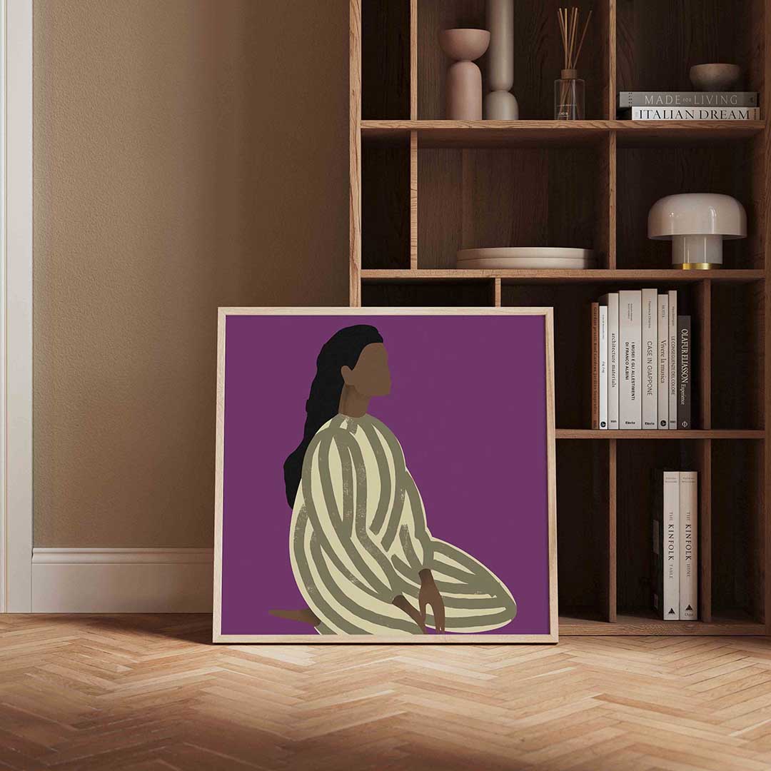 Zittende figuur met gestreepte kleding Poster