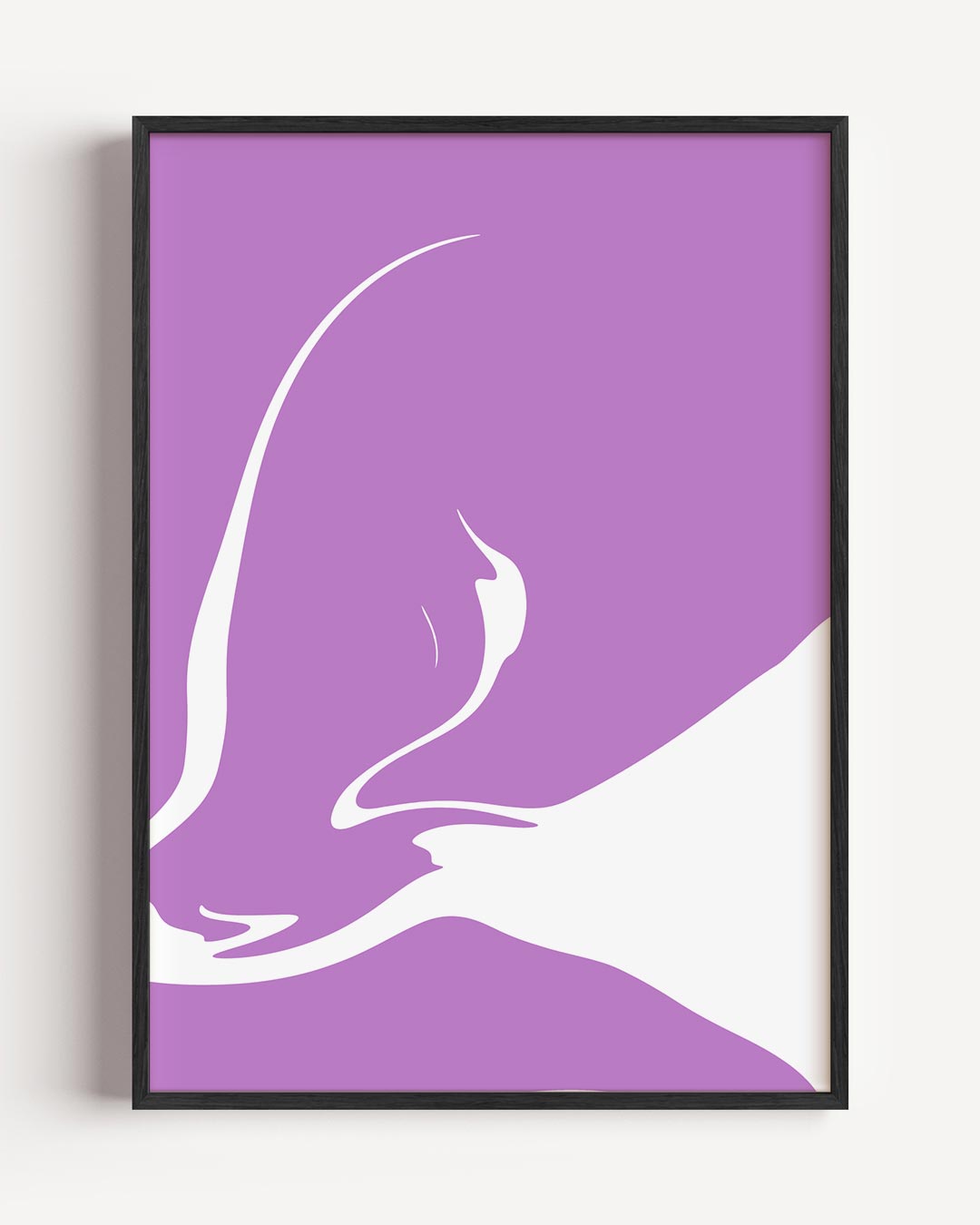 Vrouwelijke Gratie in Paars Poster-WallArtistic