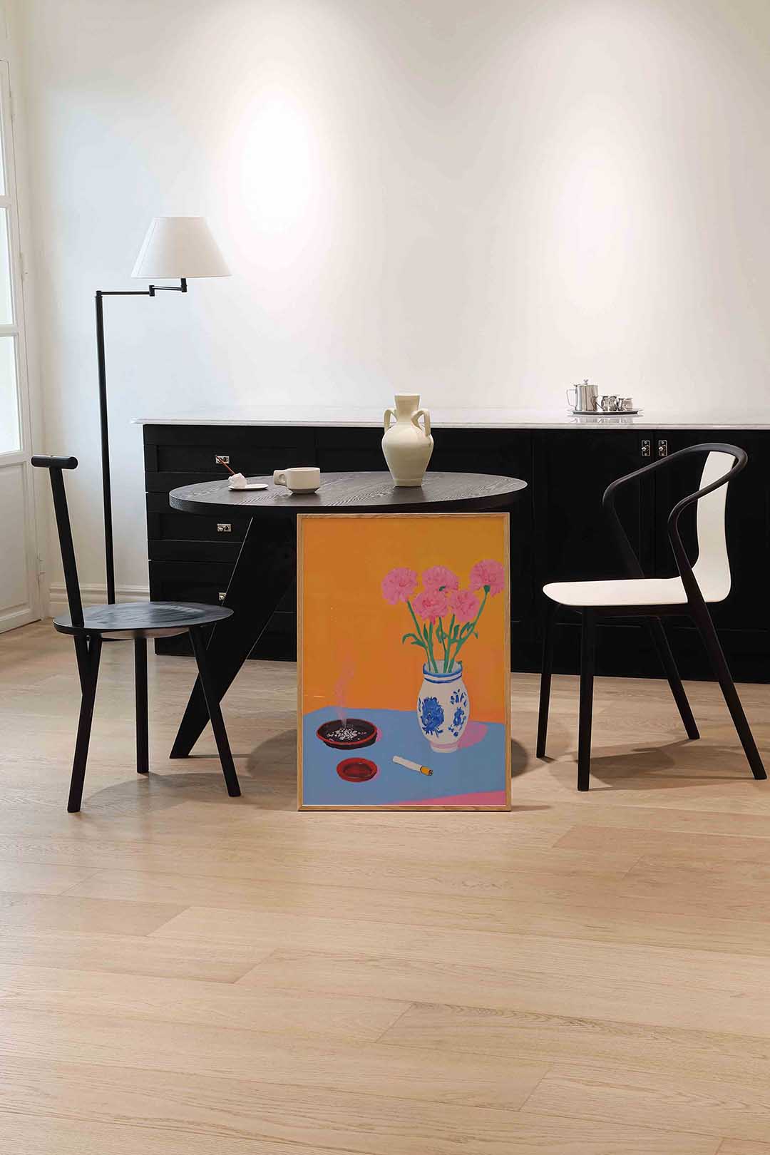 Bloemen en asbak Poster