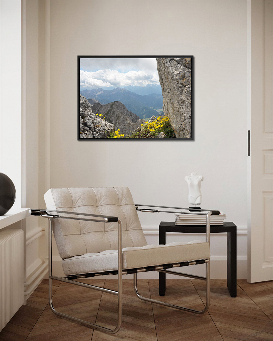 Berglandschap met bloemen Kunstwerk