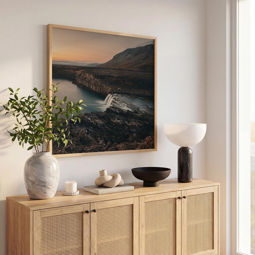 Rustige waterval landschap Poster