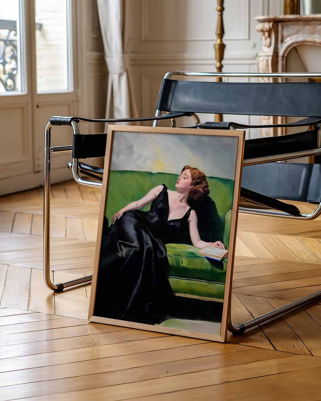 Vrouw op Groene Sofa Poster-WallArtistic