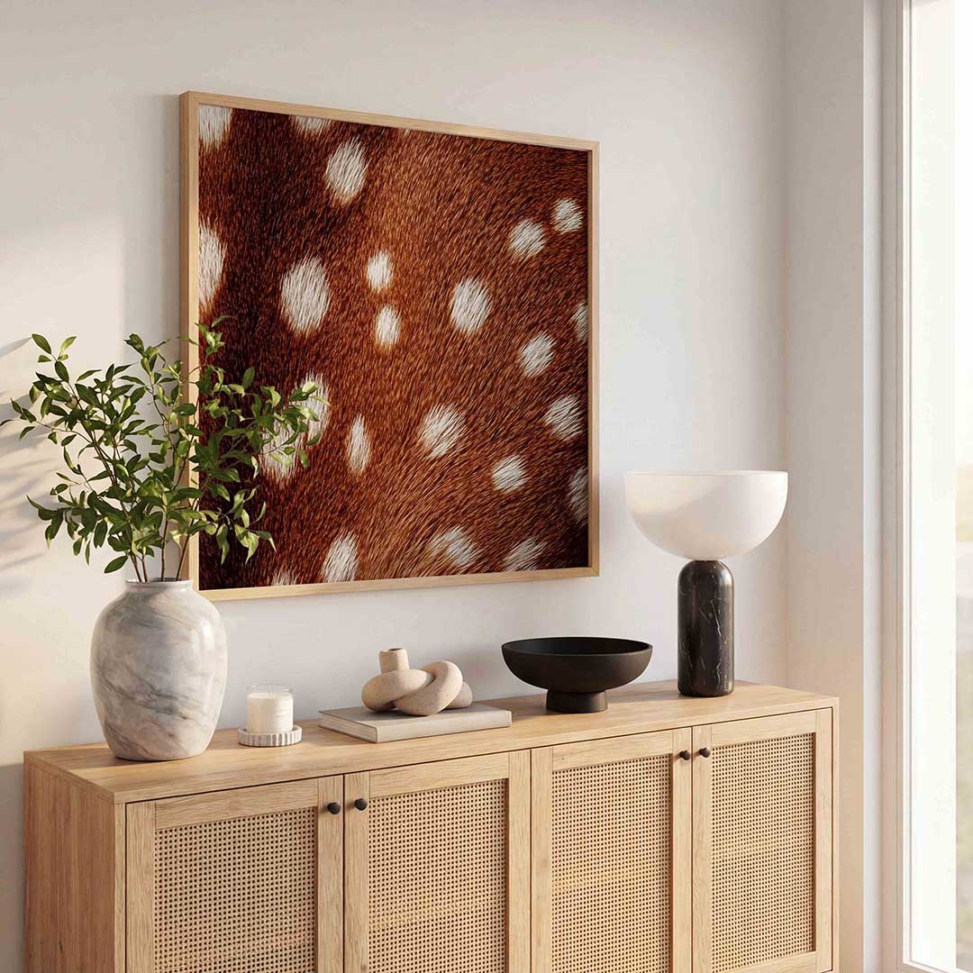 Bruine vacht met witte stippen Poster