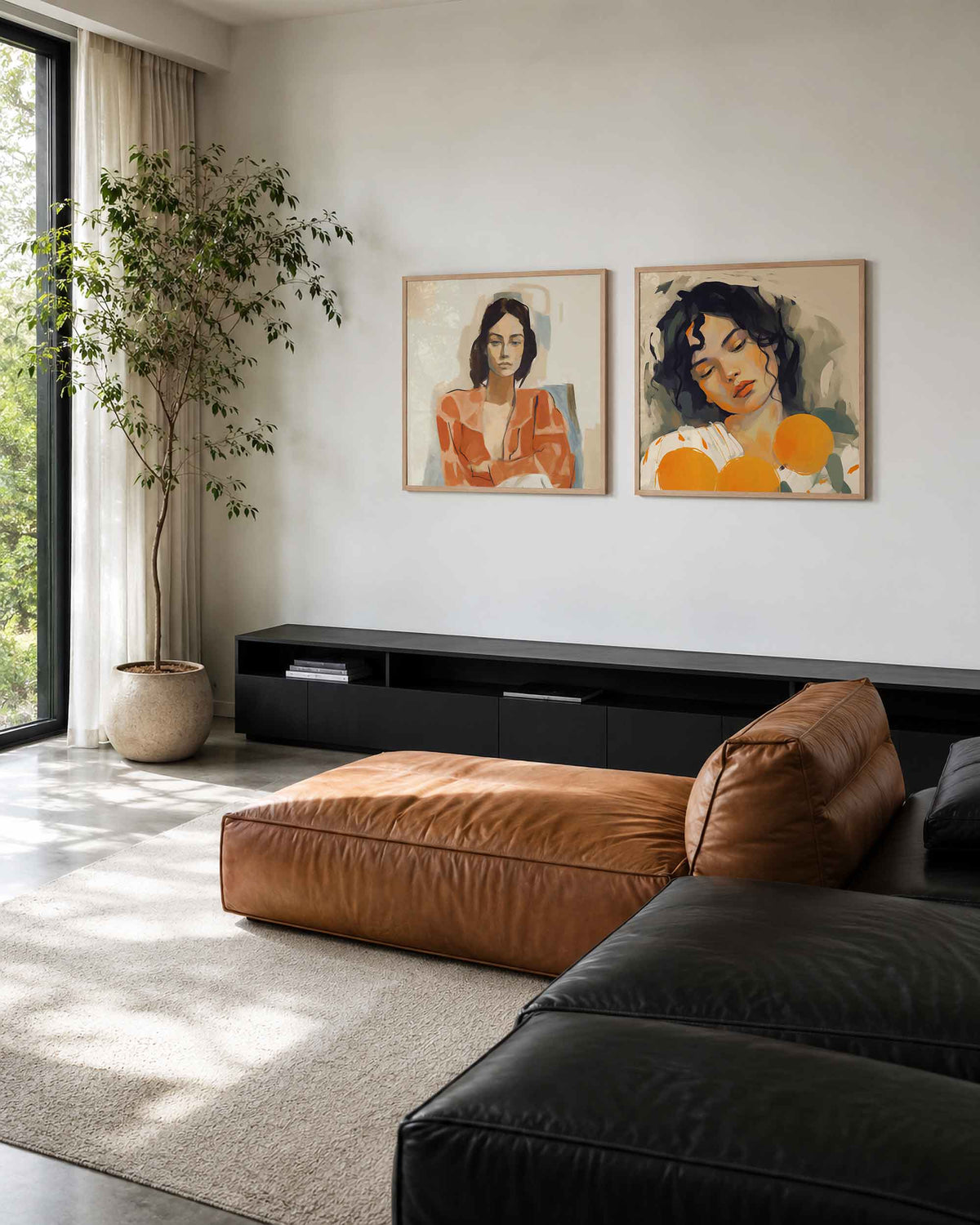 Interieurpresentatie van een tweedelige vierkante posterset met portretten van vrouwen